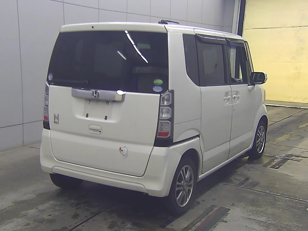 Honda N-Box  с аукциона в Японии