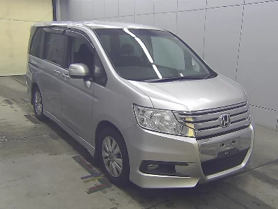 Honda STEPWGN SPADA
