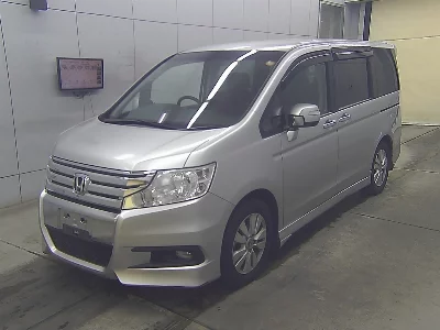 Honda STEPWGN SPADA