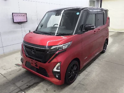 NISSAN ROOX