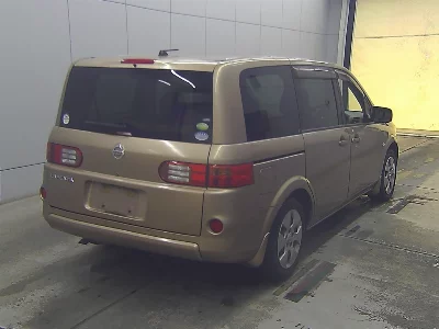 Nissan Lafesta