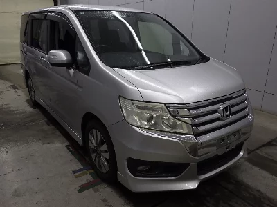 Honda STEPWGN SPADA