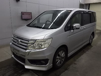 Honda STEPWGN SPADA