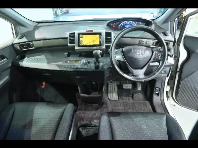 Honda Freed Spike