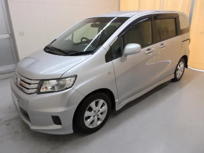 Honda Freed Spike