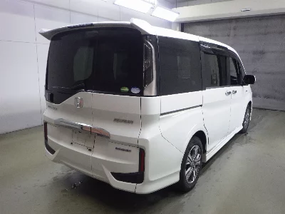 Honda STEPWGN SPADA