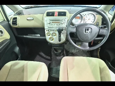 Honda Life