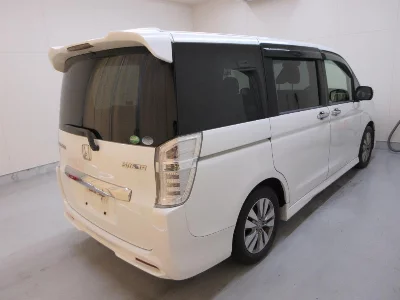 Honda STEPWGN SPADA