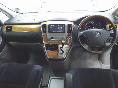 Toyota ALPHARD V