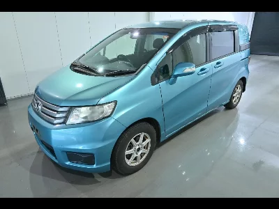 Honda Freed Spike