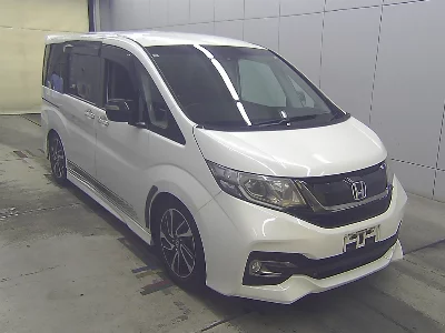 Honda STEPWGN SPADA