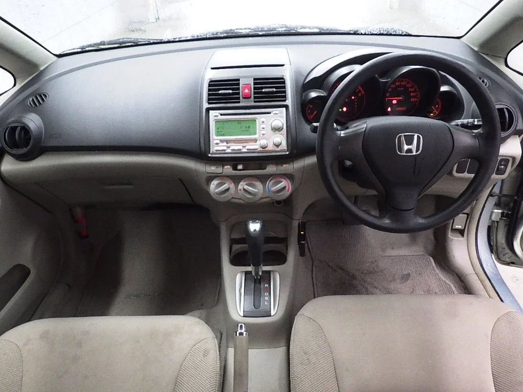 Honda Airwave  с аукциона в Японии