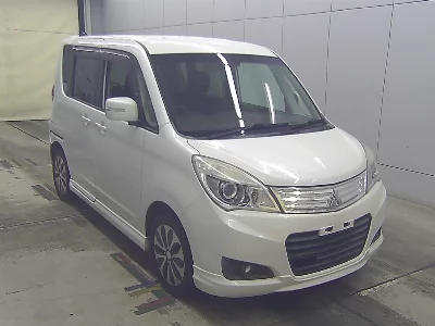 Mitsubishi Delica D:2