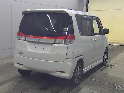 Mitsubishi Delica D:2