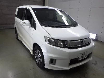 Honda Freed Spike