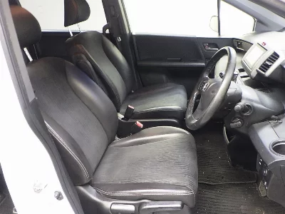 Honda Freed Spike