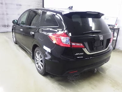 Honda Jade
