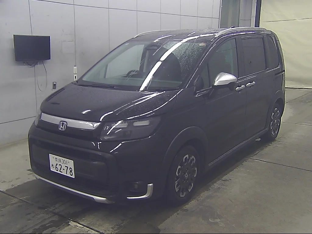 Honda Freed  с аукциона в Японии
