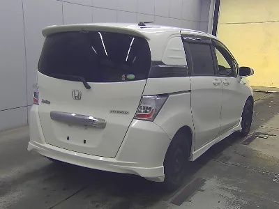 Honda Freed Spike