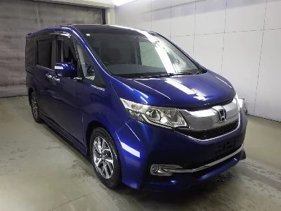 Honda STEPWGN SPADA