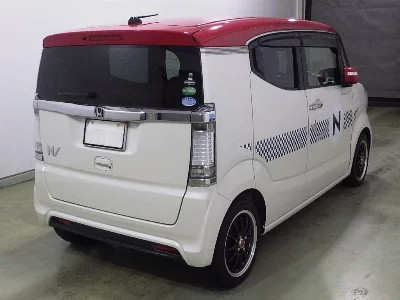 Honda N-Box Slash