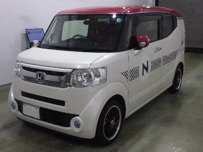 Honda N-Box Slash
