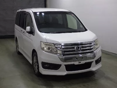 Honda STEPWGN SPADA