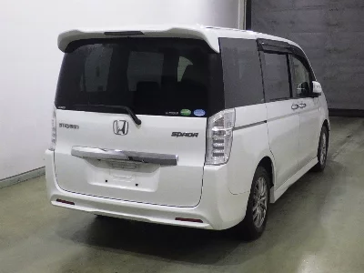 Honda STEPWGN SPADA