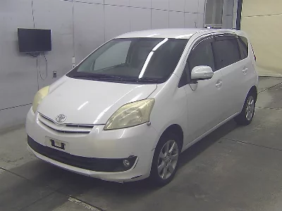 Toyota Passo Sette