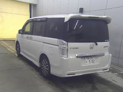 Honda STEPWGN SPADA
