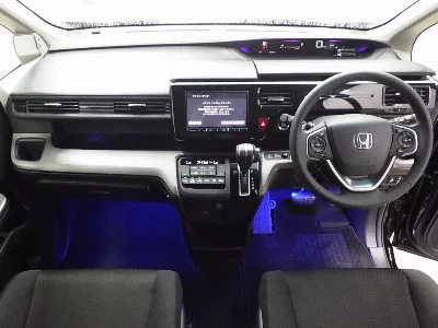 HONDA STEPWGN SPADA