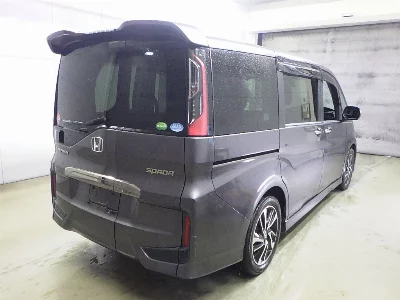 Honda STEPWGN SPADA
