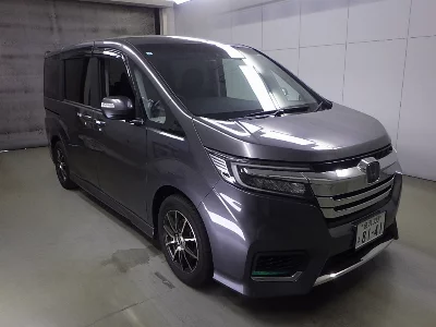 Honda STEPWGN SPADA