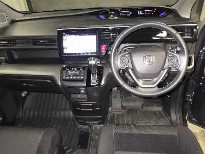 Honda STEPWGN SPADA