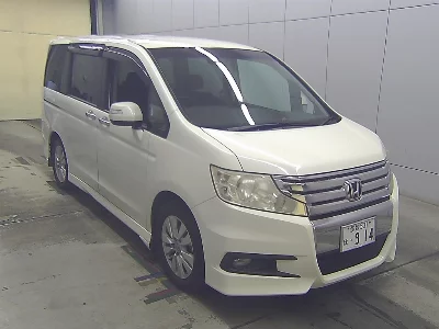 Honda STEPWGN SPADA