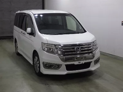 Honda STEPWGN SPADA