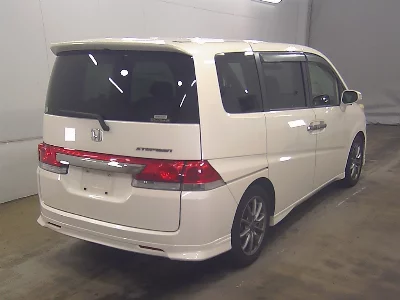 Honda STEP WAGON