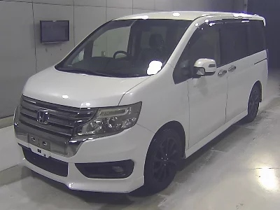Honda STEPWGN SPADA