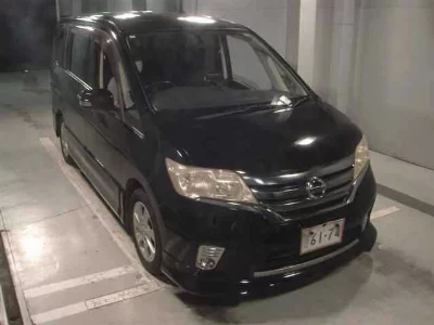 NISSAN SERENA