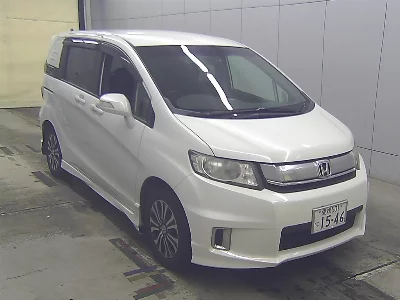 Honda Freed Spike