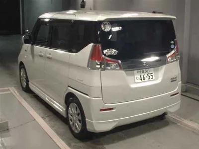 Suzuki Solio