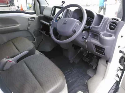 NISSAN NV100 CLIPPER
