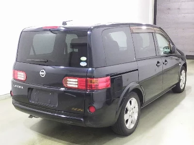 Nissan Lafesta