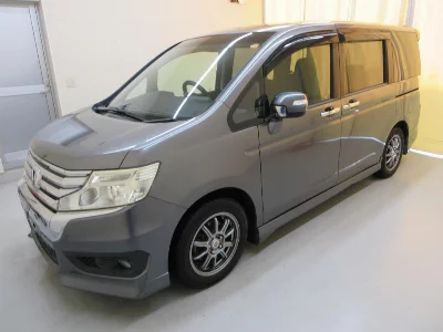 Honda STEPWGN SPADA