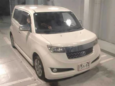 Toyota bB