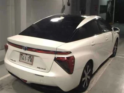 Статистика аукционов Toyota Mirai