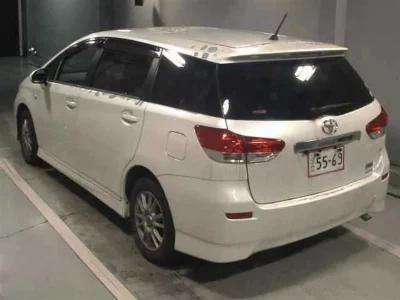 TOYOTA WISH