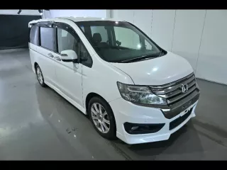 Honda STEPWGN SPADA