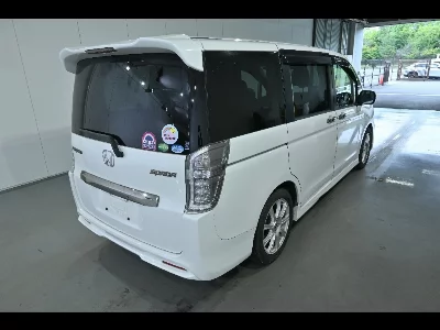 Honda STEPWGN SPADA