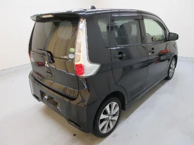 Mitsubishi ek Custom